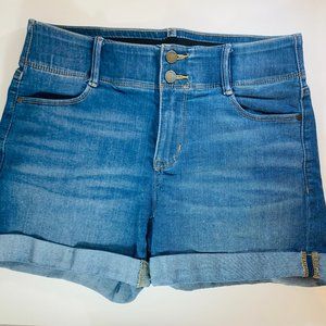 Apt. 9 Size 8 Tummy Hiding Shorts